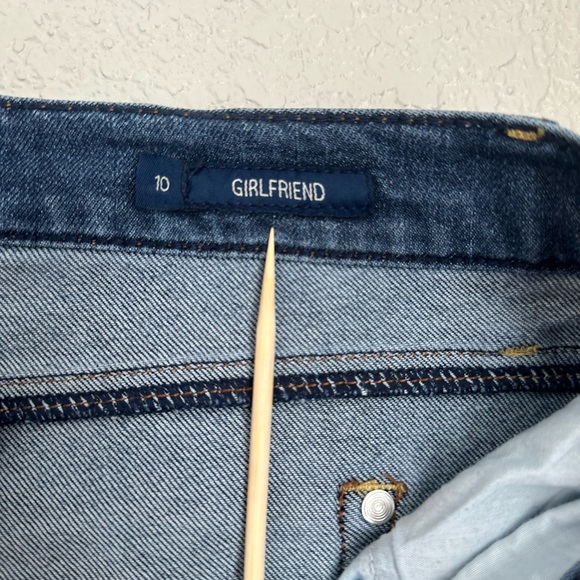 Seven7| Girlfriend Jeweled Star Stud Jeans| Size 10 - Picture 9 of 9